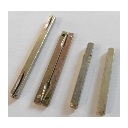 廠家批發(fā) 8*8實(shí)心鐵方條 執(zhí)手門鎖家裝五金鎖具配件長(zhǎng)方棒