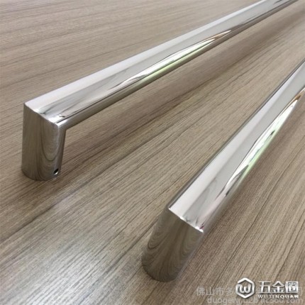多格直銷不銹鋼間砂拉手玻璃門把手圓管鏡面大拉手淋浴房拉手簡約拉手豪華拉手五金拉手廠家