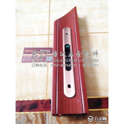 2015廠家直供 佛山博達(dá)鋁門配件 推拉門鎖 單面鉤鎖 一字鎖 室內(nèi)門鎖 歡迎來電垂詢?。? onmouseover=