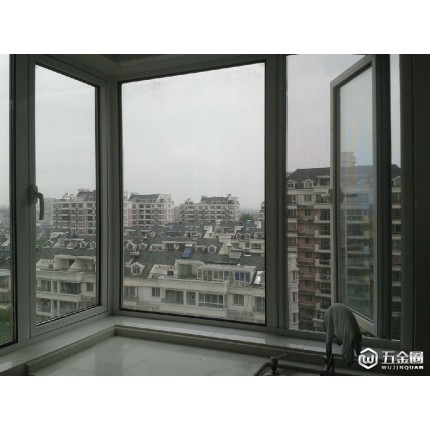 精工6年示范企業(yè) 無投訴 好口碑斷橋鋁門窗一體平開窗中空鋼化玻璃金鋼網(wǎng)鋁合金門窗廠家直供