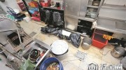 泉州食藥監(jiān)“突襲”網(wǎng)絡(luò)訂餐店鋪 有門店料包過期8個(gè)月
