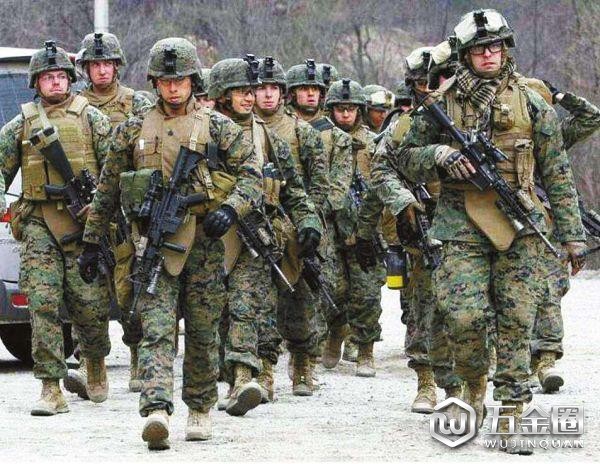 圖為駐韓美軍部隊(duì)正在進(jìn)行訓(xùn)練