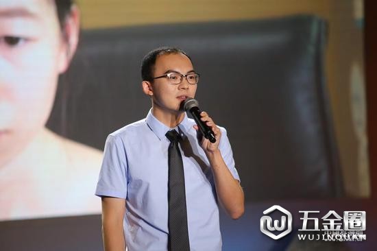 峽論壇十年故事匯講述者曾冠穎。（中國(guó)臺(tái)灣網(wǎng) 袁楚 攝）