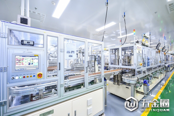 遠(yuǎn)東福斯特21700動(dòng)力鋰電池智慧工廠