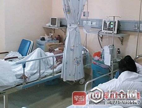 11月5日下午，有幾名學(xué)生仍在醫(yī)院接受治療