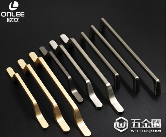 衣柜門拉手尺寸？衣柜拉手的分類？