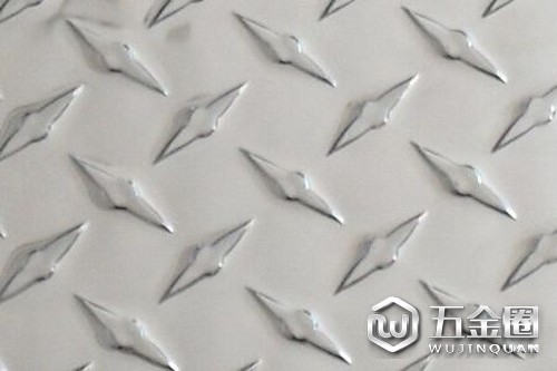 花紋鋁板為什么那么美？密度是關(guān)鍵！