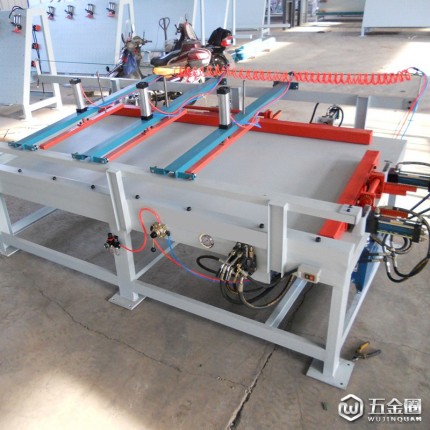 大豪木工機(jī)械門窗組合機(jī) 木工門窗組合機(jī) 平臺(tái)式門窗組合機(jī) 實(shí)木門窗組合機(jī)