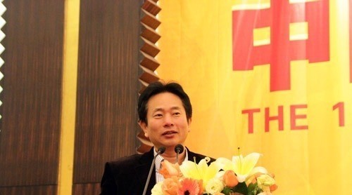 嘉俊陶瓷三度蟬聯(lián)“十大建陶風(fēng)云企業(yè)”稱號(hào)