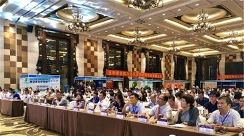 第八屆全國涂料行業(yè)發(fā)展大會順利召開 引領(lǐng)涂料行業(yè)駛?cè)敫哔|(zhì)量發(fā)展的“快車道”