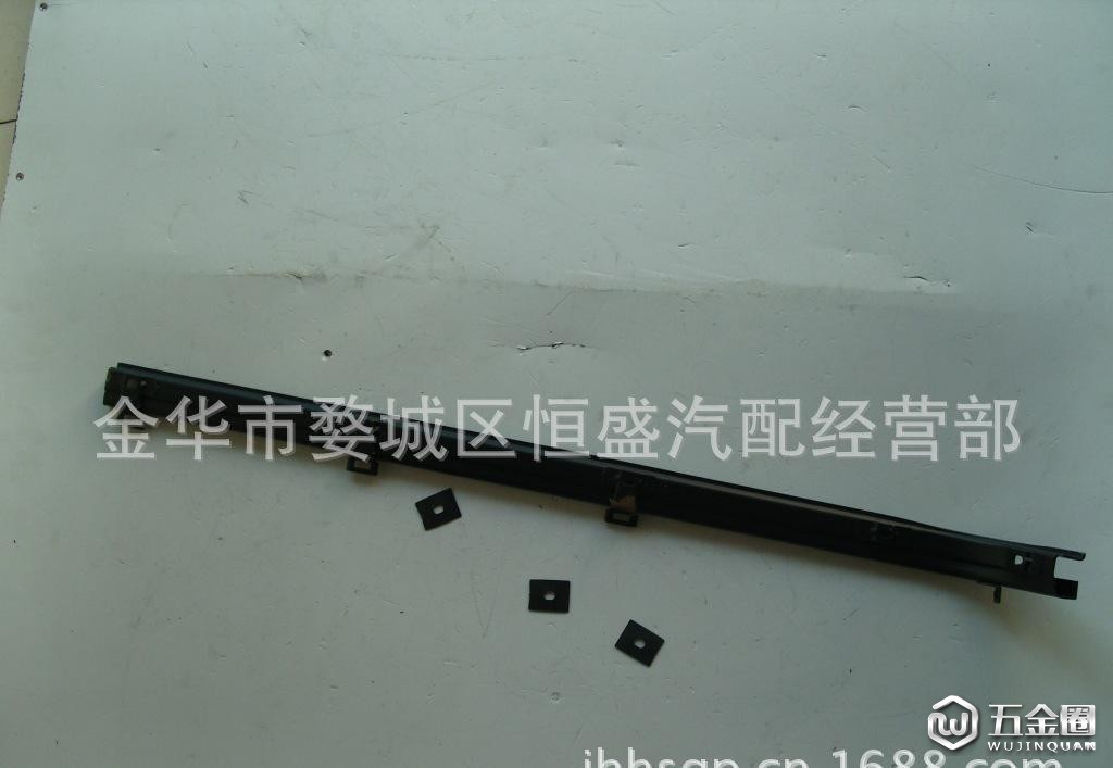 鴻途中門(mén)滑軌右